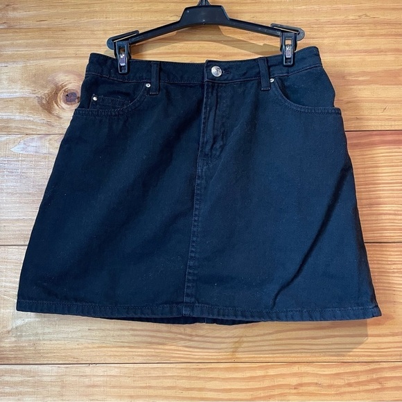 Divided by H&M Black Denim Jean Mini Skirt 4 - Picture 1 of 6